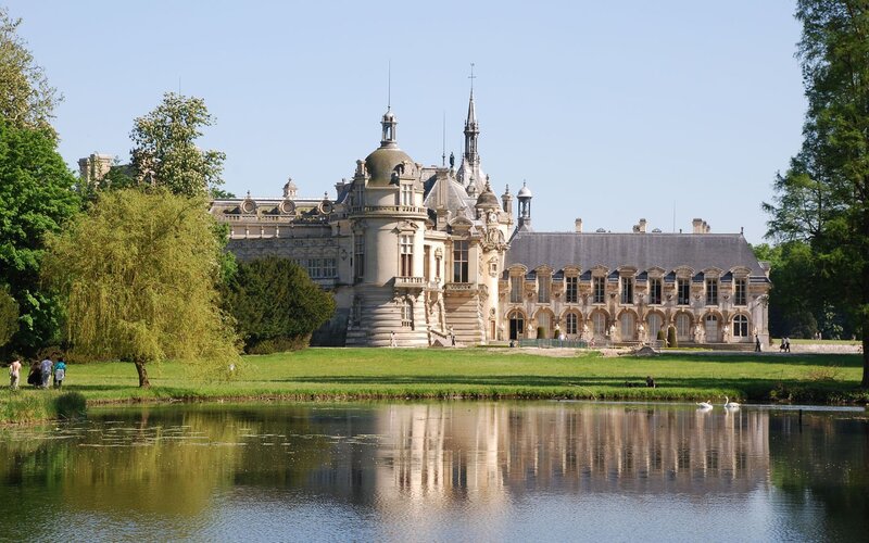Château de Chantilly with pond