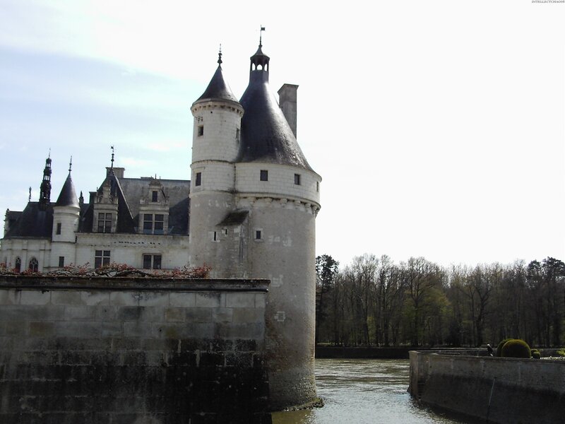 Château de Chaumont on a cloudy day