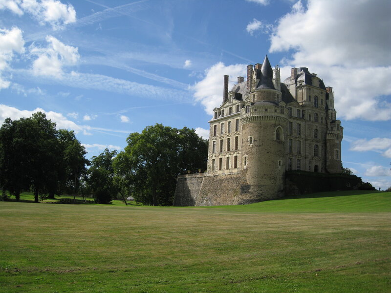 Château de Chaumont on a sunny day