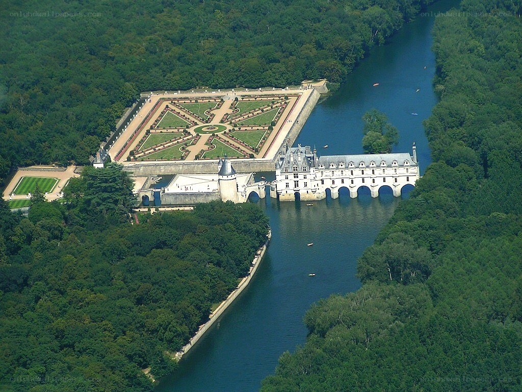 Château de Chenonceau aerial view