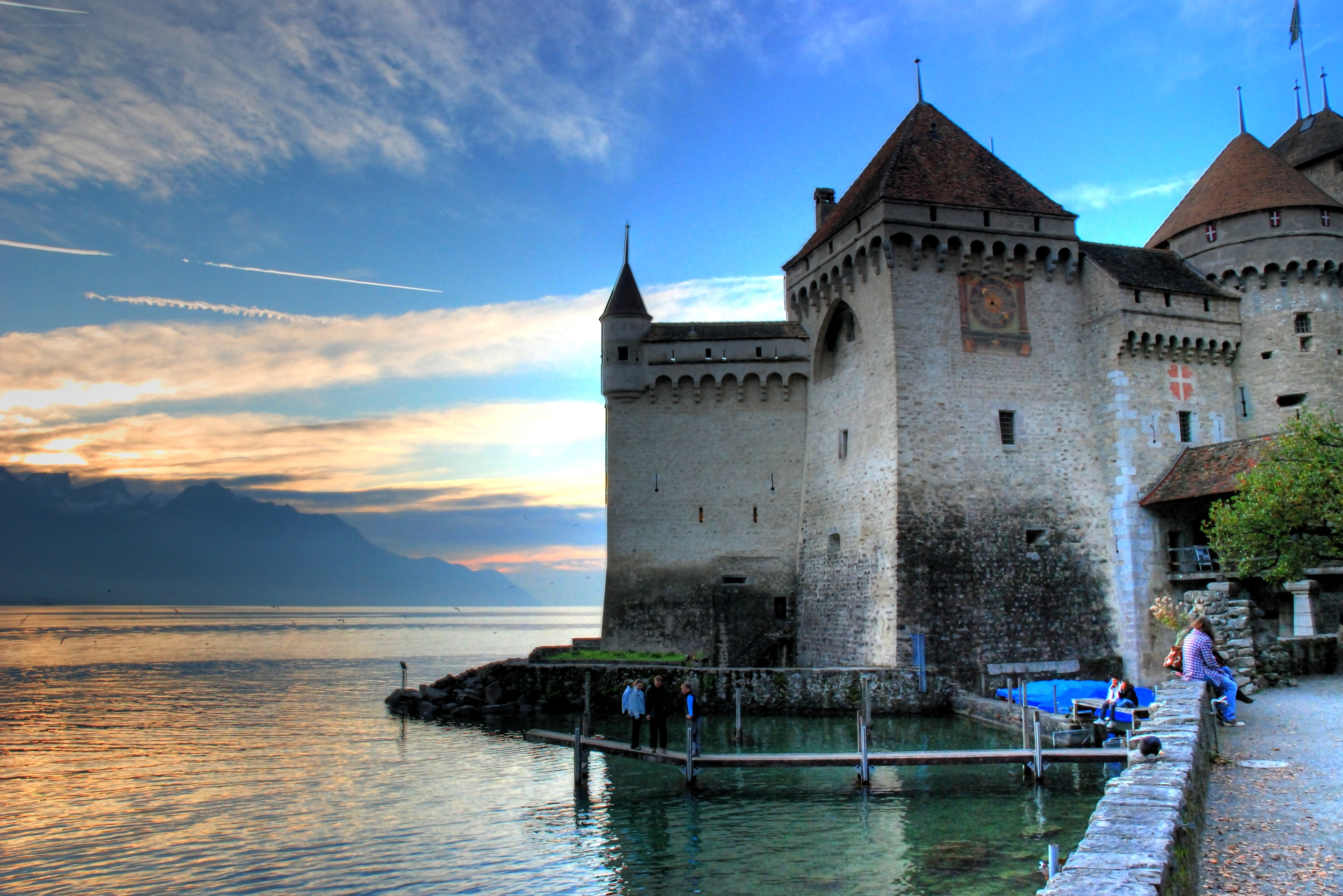 Château de Chillon at sunset