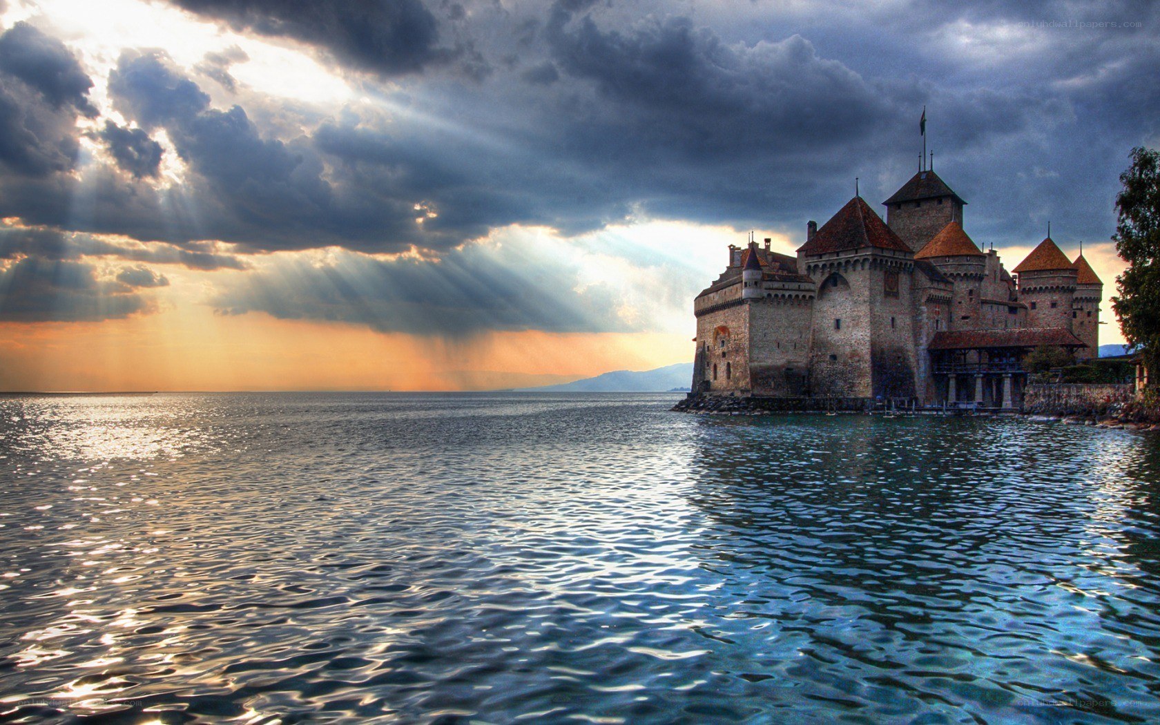 Château de Chillon at sunset