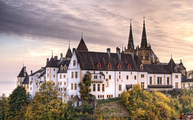 Château de Neuchâtel at sunset
