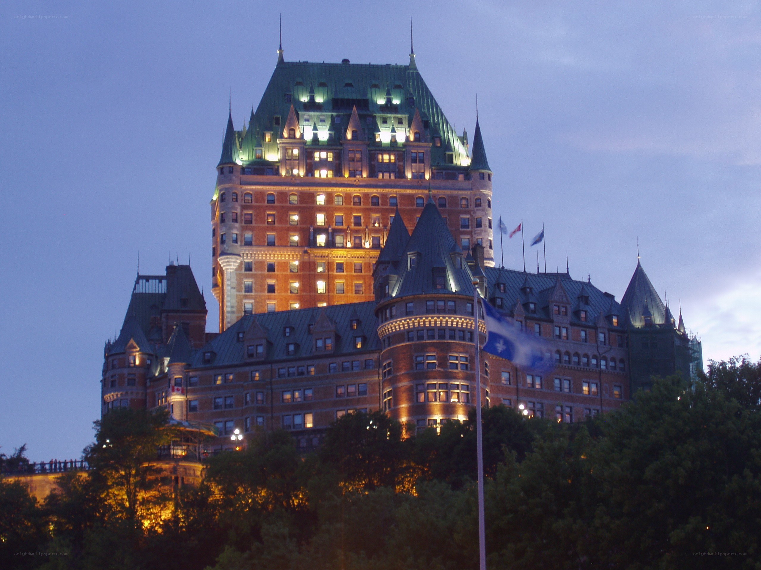 Château Frontenac at dusk