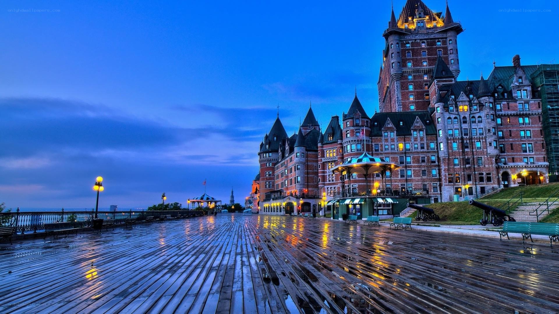 Château Frontenac at dusk