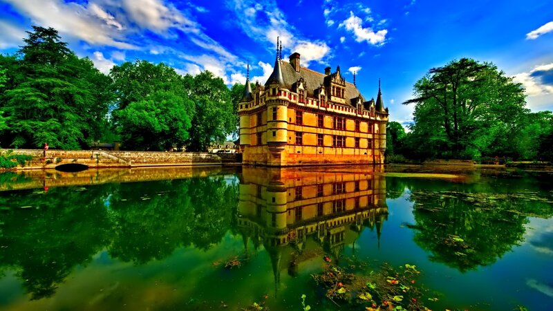 Château on a Moat — Blue, Serene