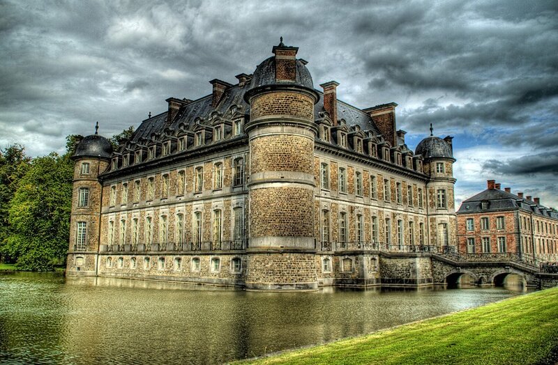 Château with Moat — Gray, Dramatic