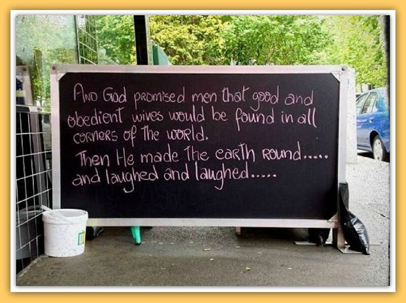 Chalkboard with Text — Black