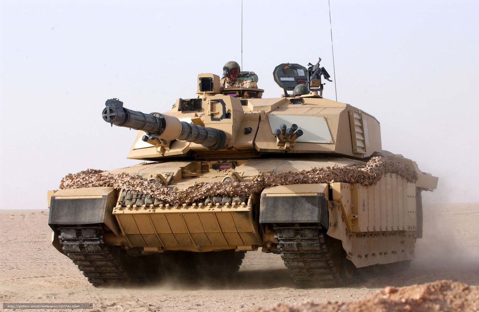 Challenger 2 tank in desert