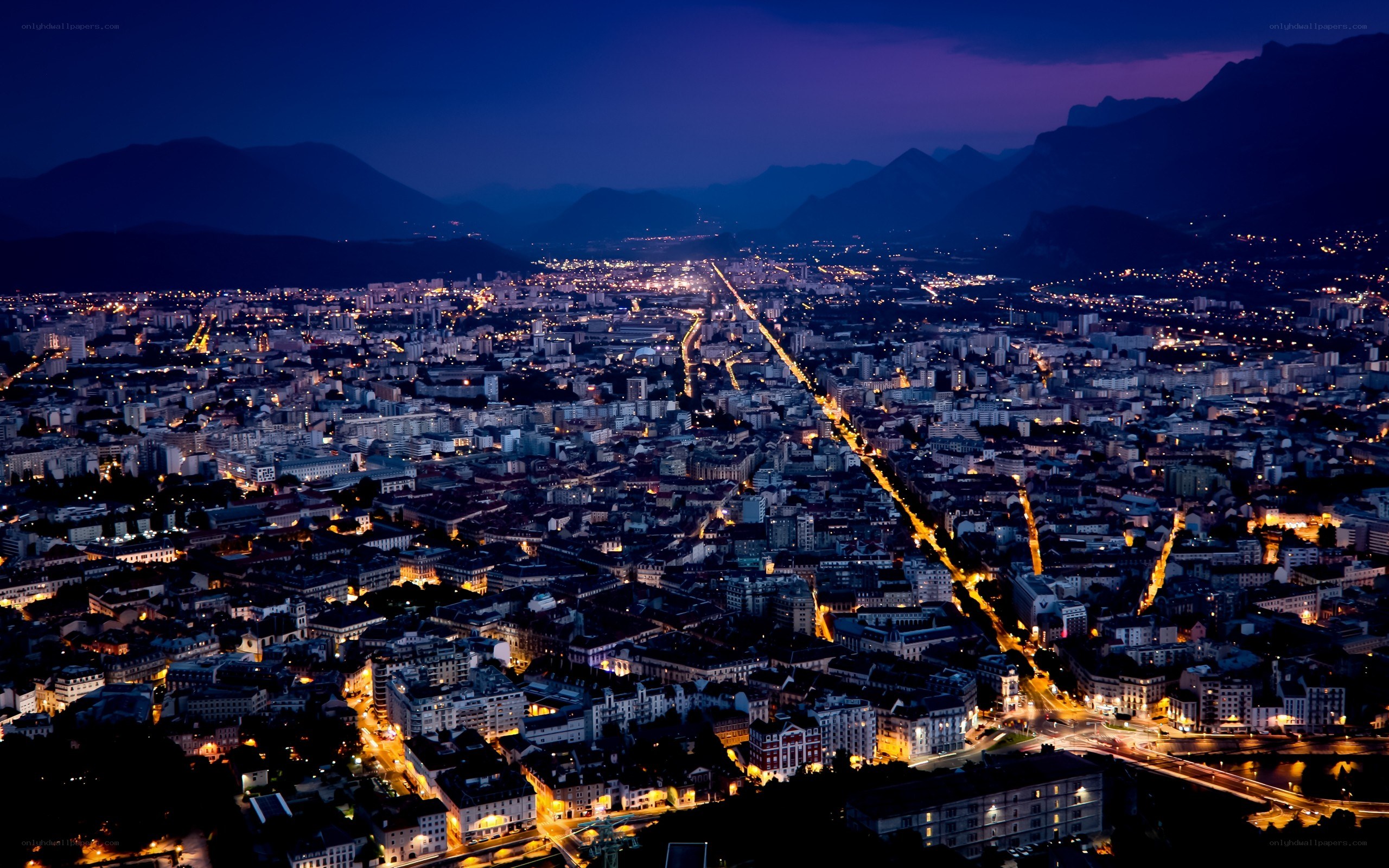 Chambéry at dusk