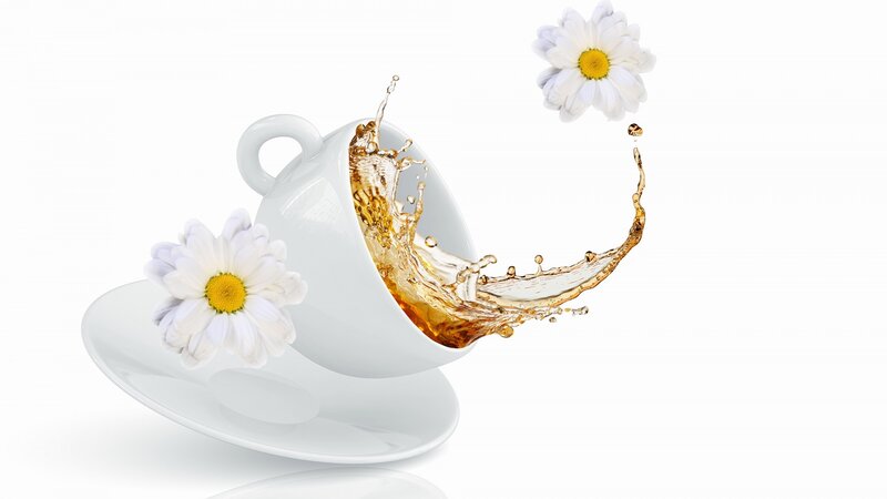 Chamomile Tea Splash