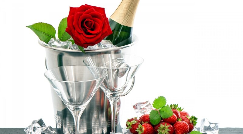 Champagne and Rose — Red