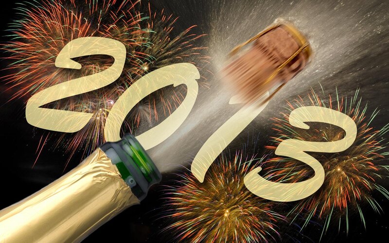 Champagne Bottle Popping — Gold