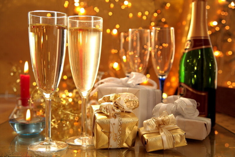Champagne Glasses and Gifts — Gold