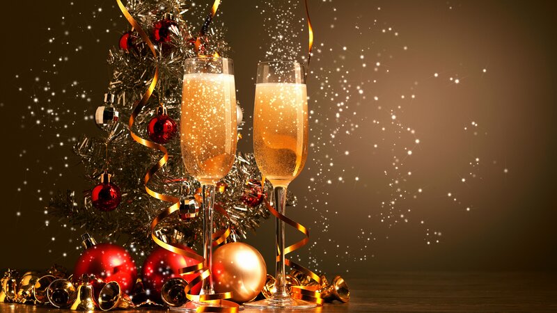 Champagne Glasses and Tree — Gold, Festive