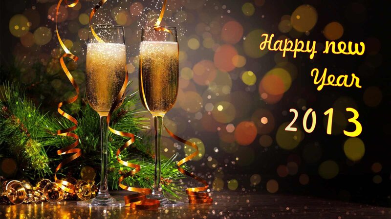Champagne Glasses with Confetti — Gold, Celebratory
