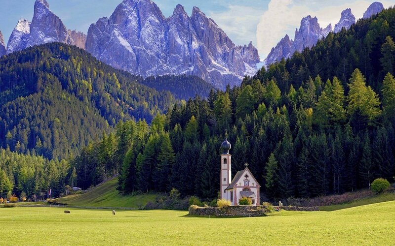 Chapel in Alpine Valley — Green, Serene, Afternoon, Photograph