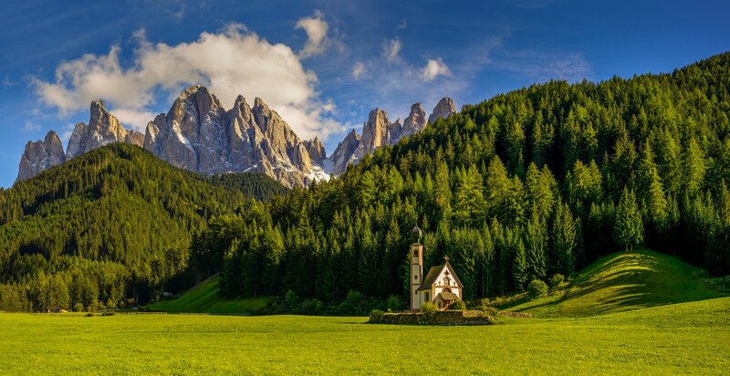 Chapel in Alpine Valley — Green, Serene, Afternoon