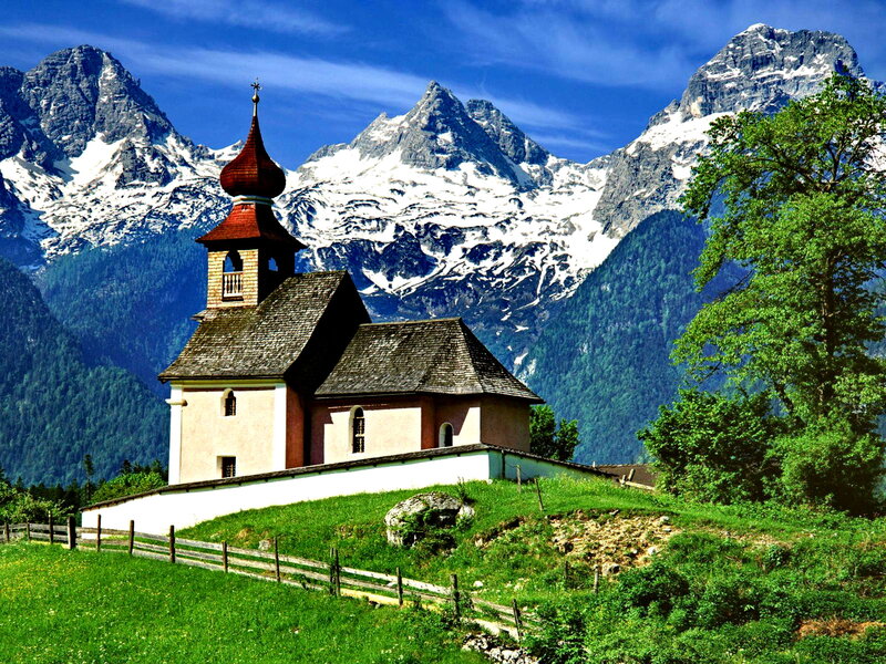 Chapel in Alpine Valley