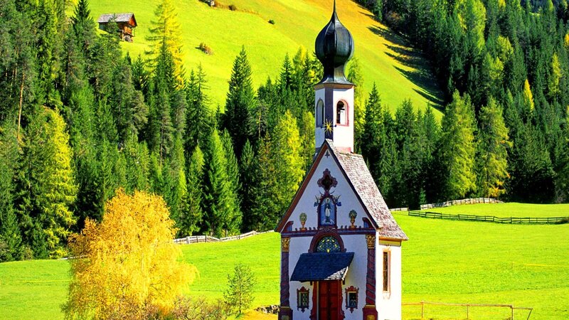Chapel in Green Valley