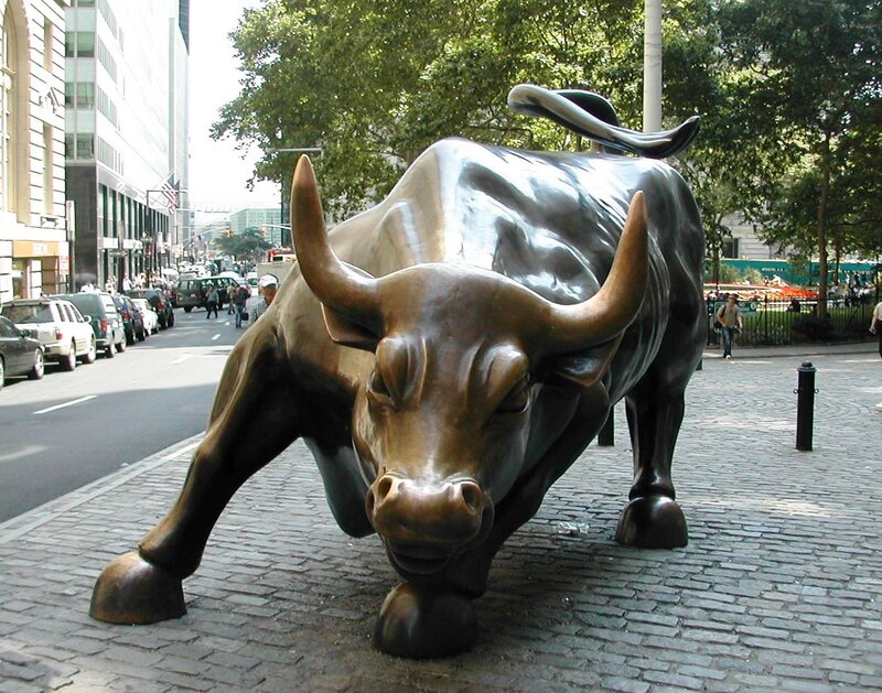 Charging Bull statue in NYC