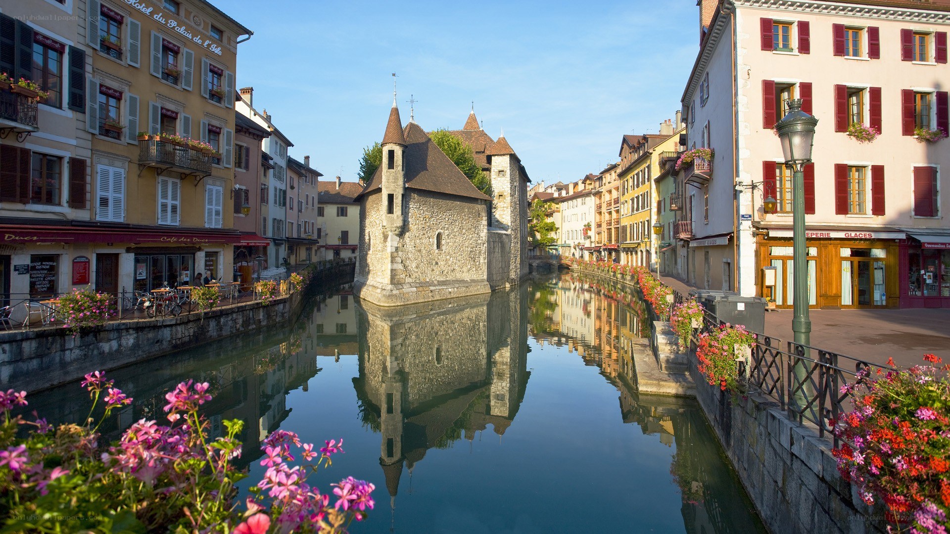 Charming canal in Annecy