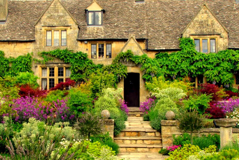 Charming cottage with garden