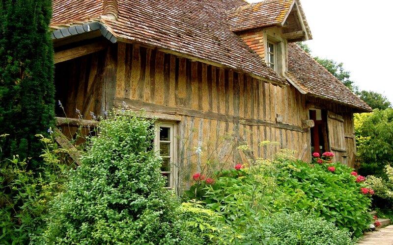 Charming timber-framed cottage