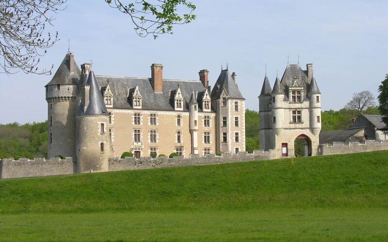 Chateau with Towers