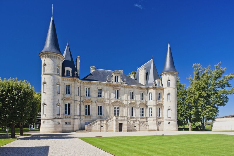 Chateau with Turrets — Blue