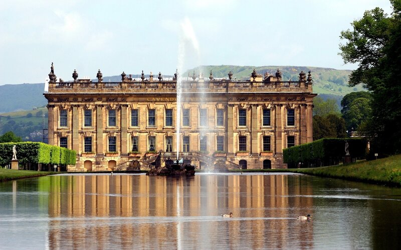 Chatsworth House with fountain