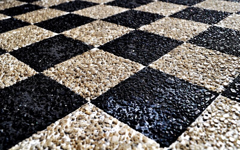 checkerboard floor pattern
