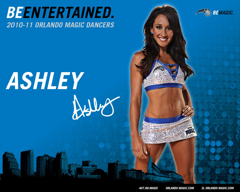 Cheerleader Ashley