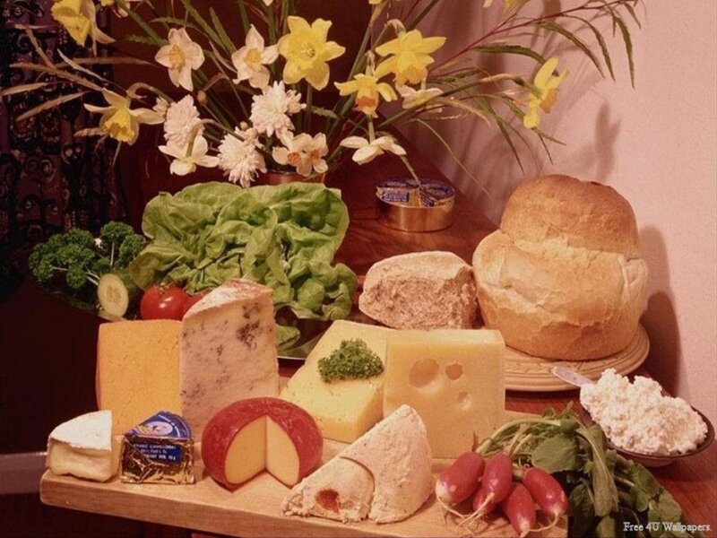 cheese and bread platter