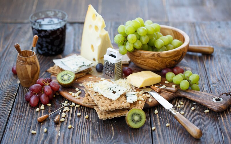 cheese and fruit platter