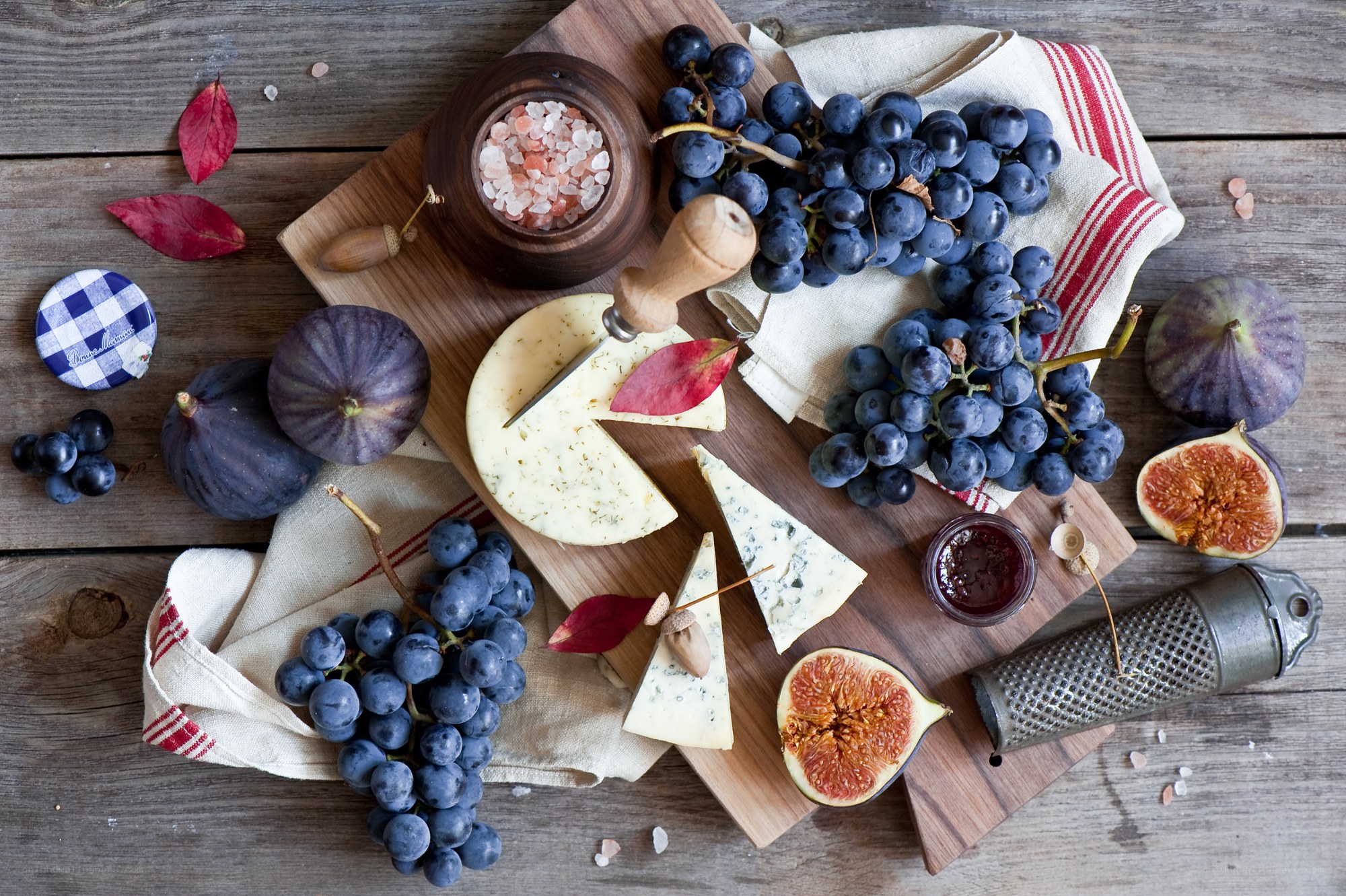 cheese and fruit platter