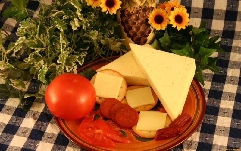 Cheese and Meat Platter — Brown