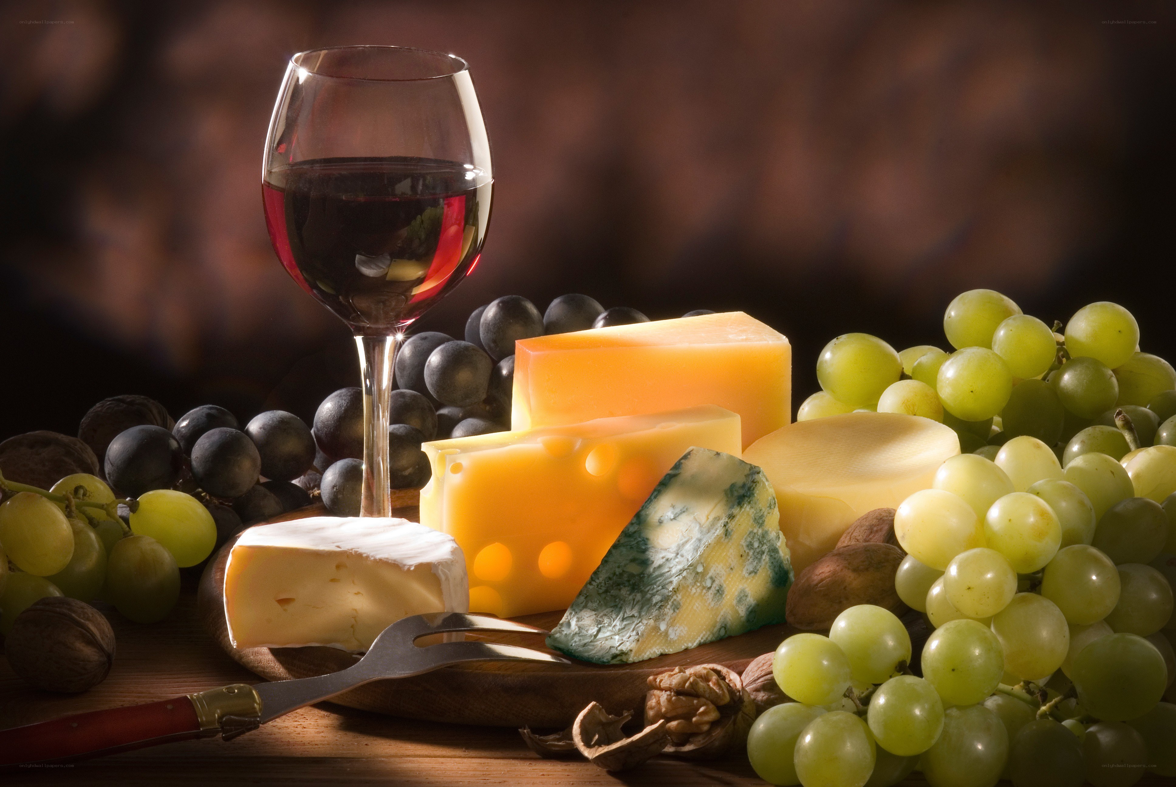 Cheese and wine platter