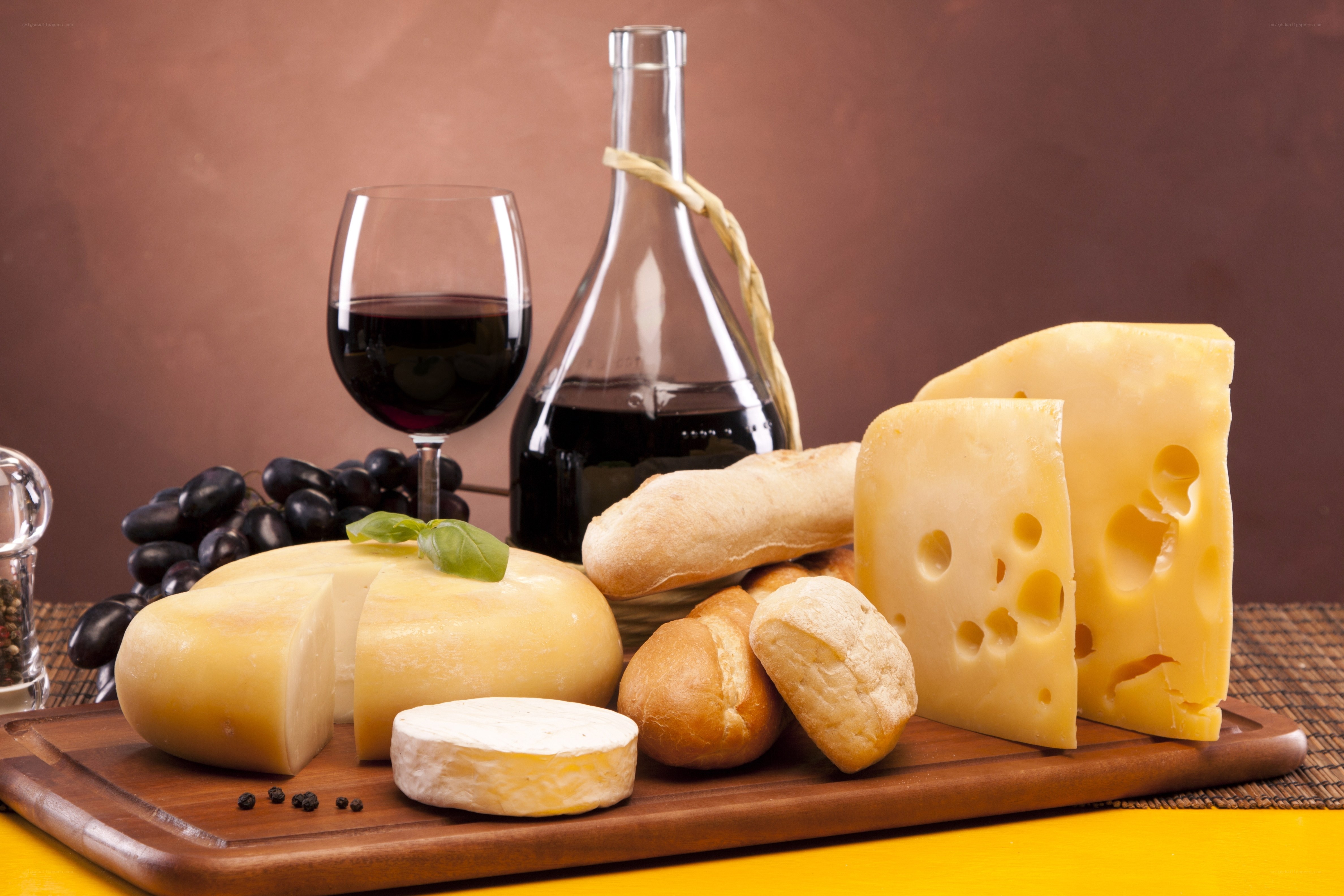 Cheese and wine platter