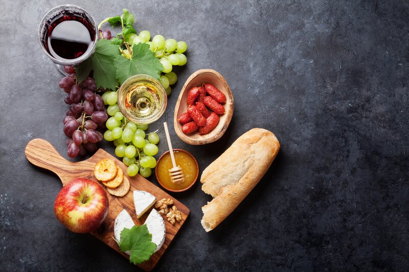 Cheese and Wine Spread — Black