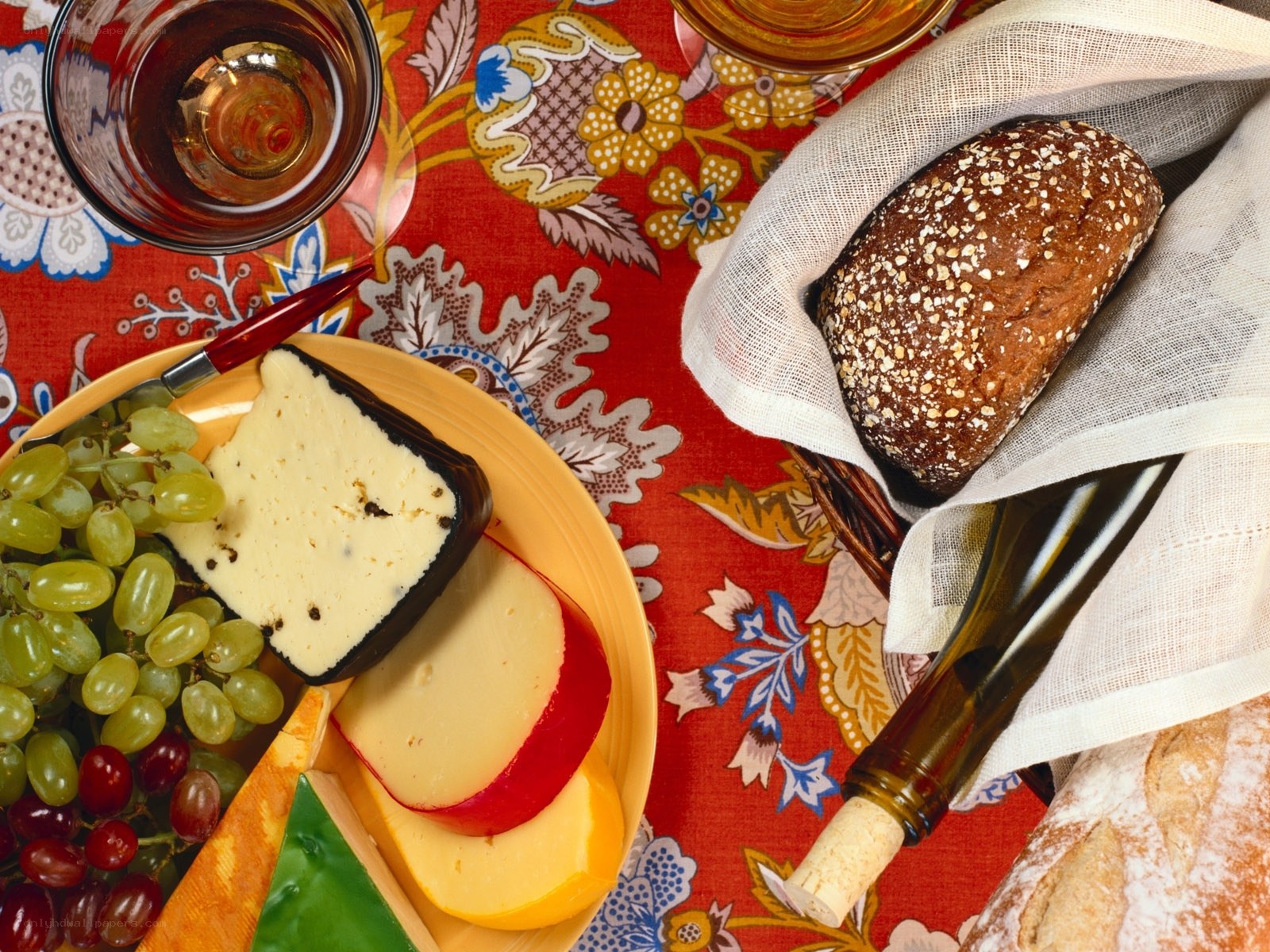 cheese and wine spread