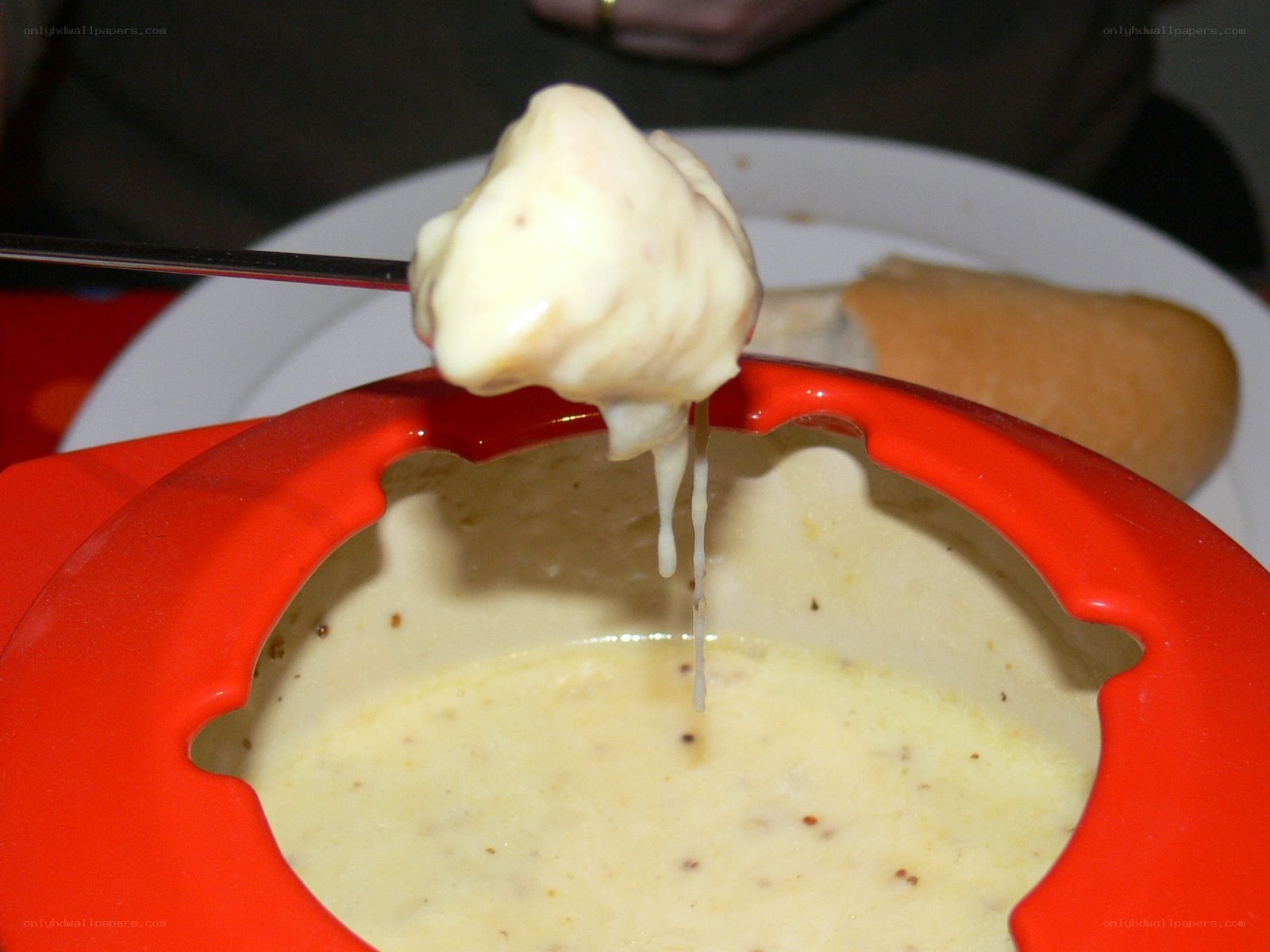 cheese fondue with bread