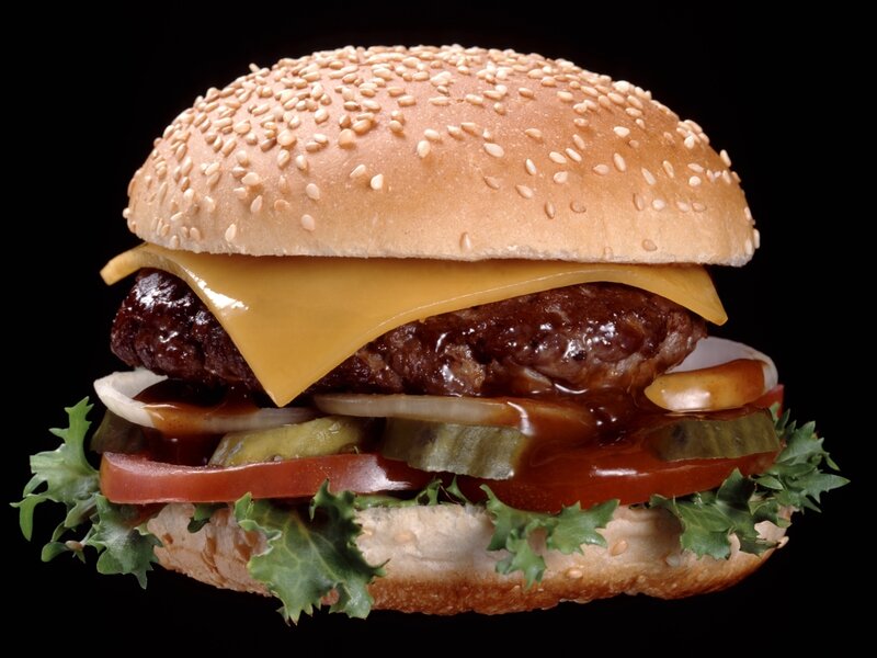 cheeseburger with toppings