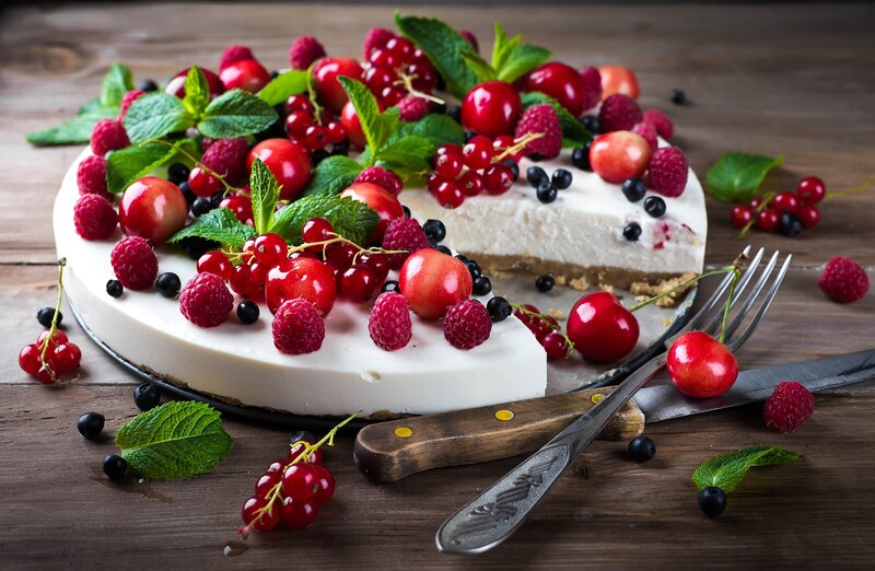 Cheesecake with Berries — White, Appetizing