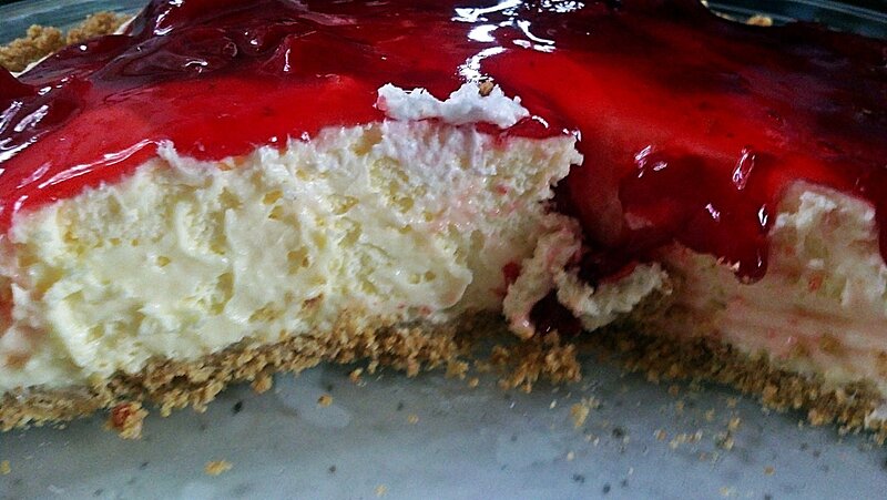 Cheesecake with Berry Topping — Red