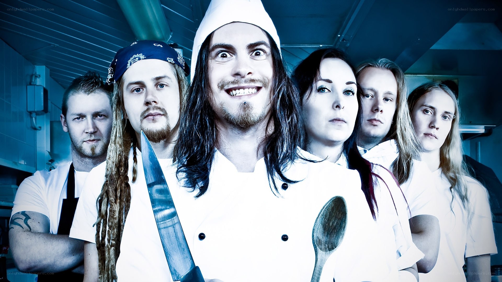 Chefs with knives and spoons