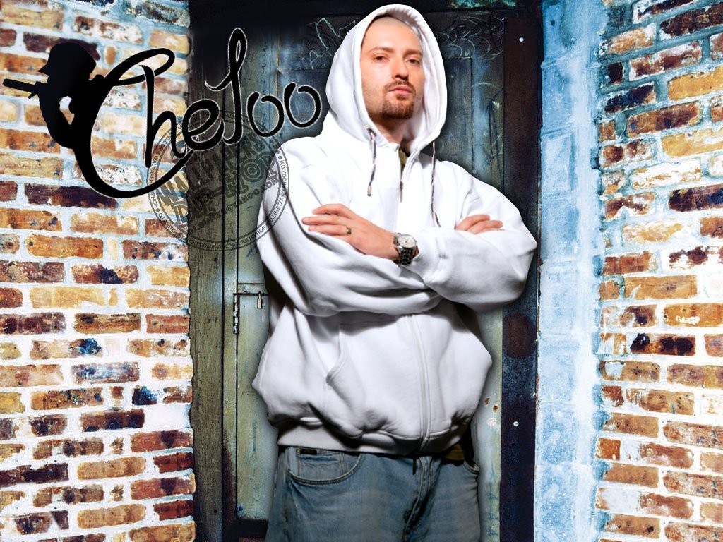 Cheloo artist portrait