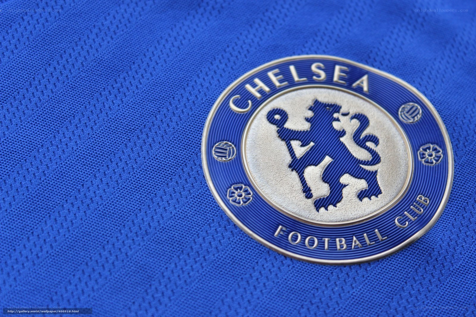 Chelsea FC crest on jersey