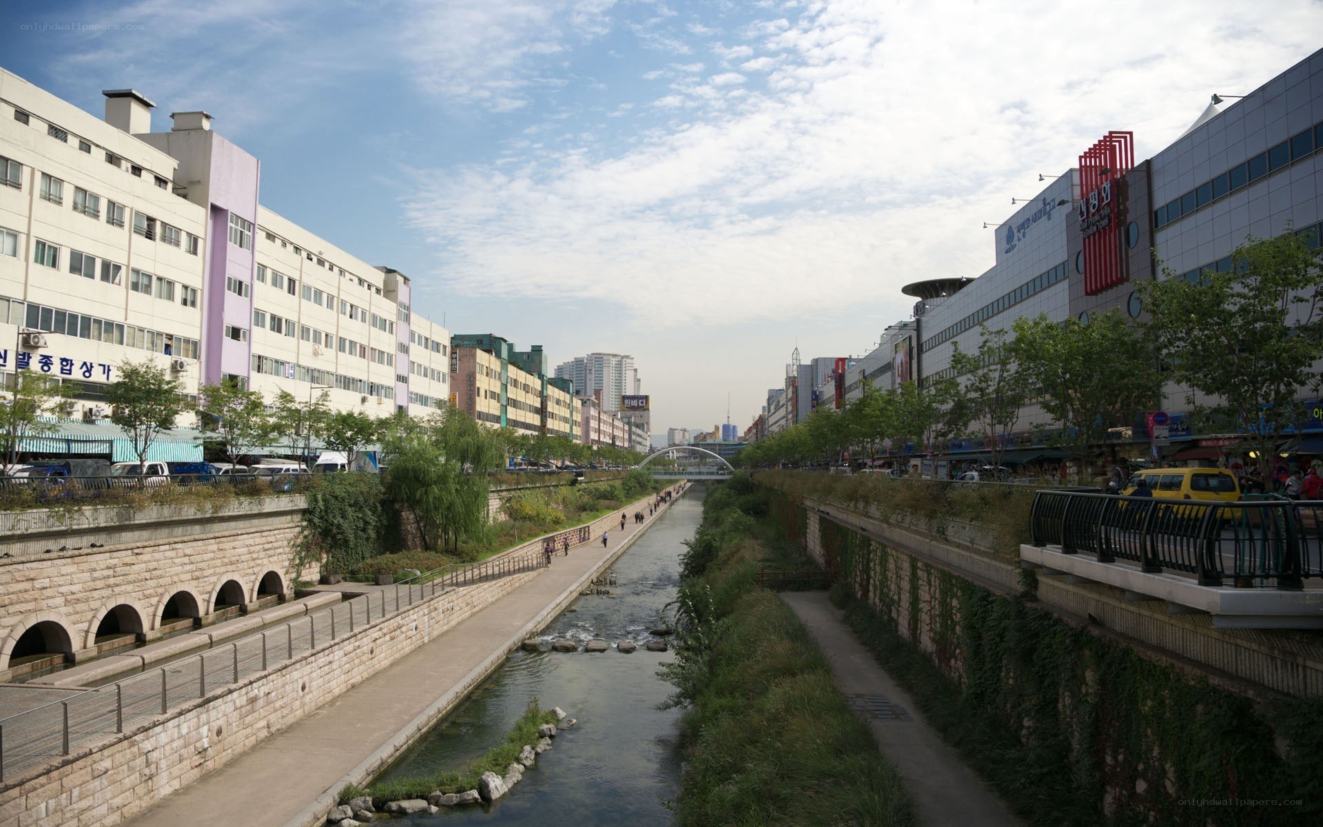 Cheonggyecheon Stream in Seoul