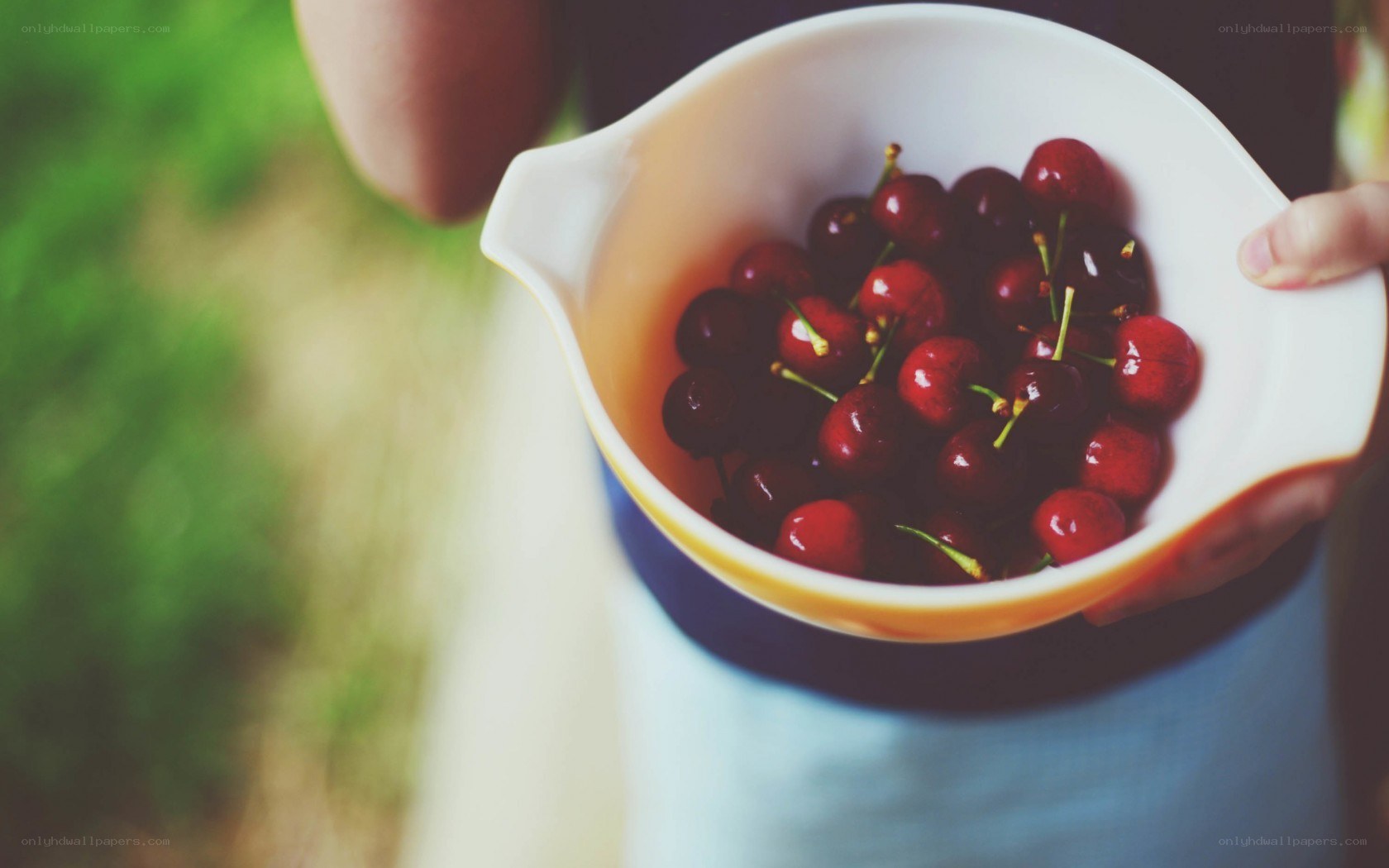 Cherries in a bowl